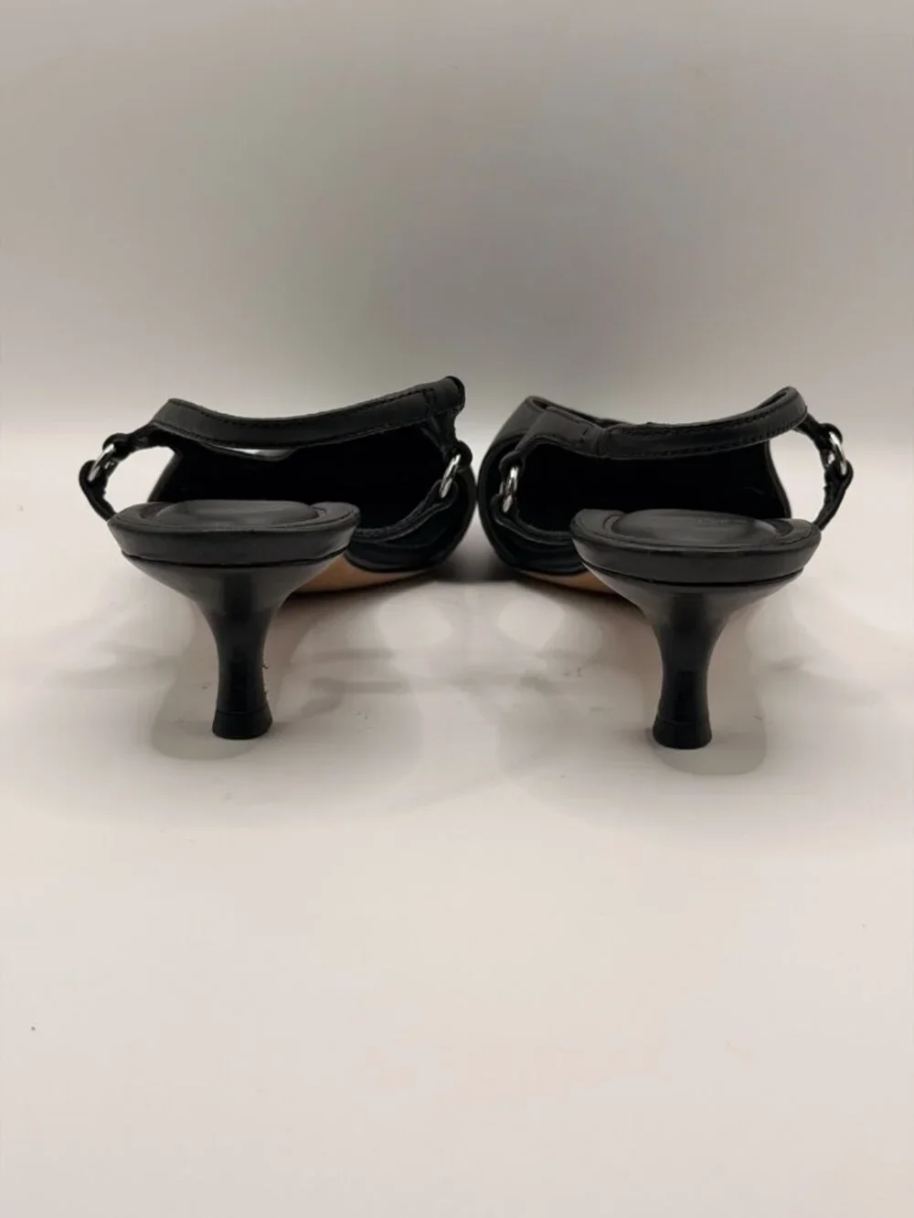 Vince Women Venice Black Leather Pointed Toe Kitten Slingback Heel Pump Sz 9.5 M